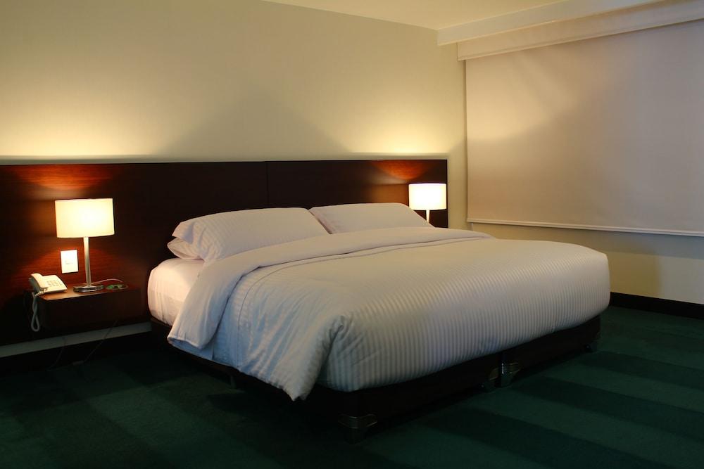 Hotel Santa Barbara Boutique Богота Екстер'єр фото